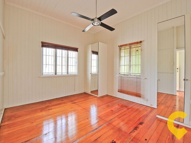 29 Balmoral Street, Hawthorne QLD 4171