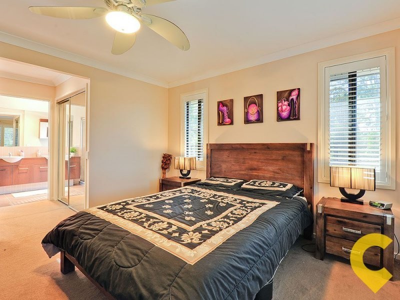 11 Castlewellan Circuit, Warner QLD 4500