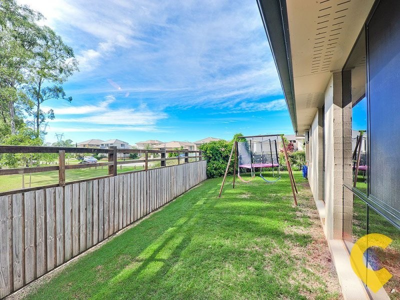 11 Castlewellan Circuit, Warner QLD 4500