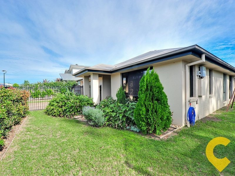 11 Castlewellan Circuit, Warner QLD 4500