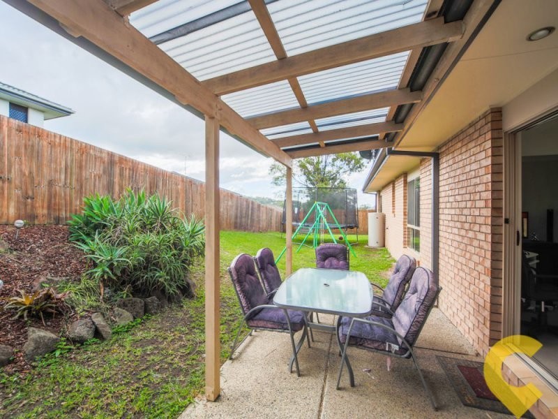 27 Bluetail Crescent, Upper Coomera QLD 4209