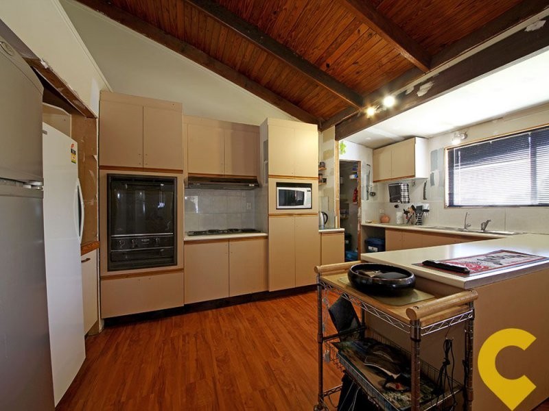 8 Clowes Court, Morayfield QLD 4506