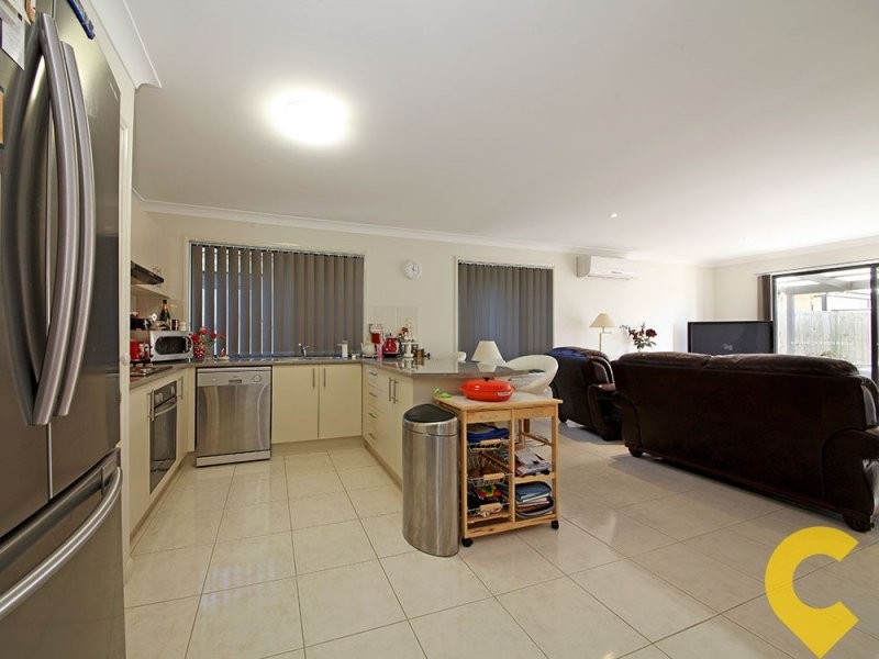 42 Duporth Crescent, Dakabin QLD 4503