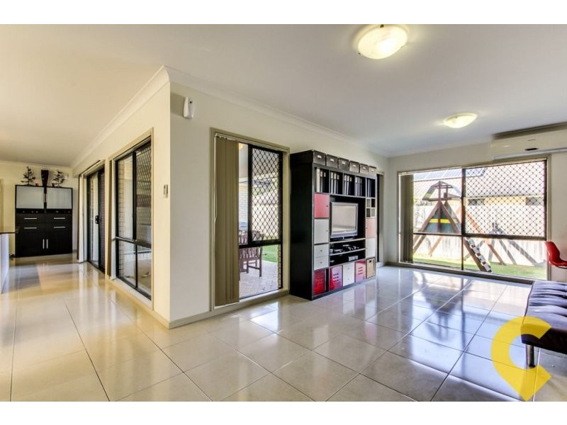 379 Benhiam Street, Calamvale QLD 4116