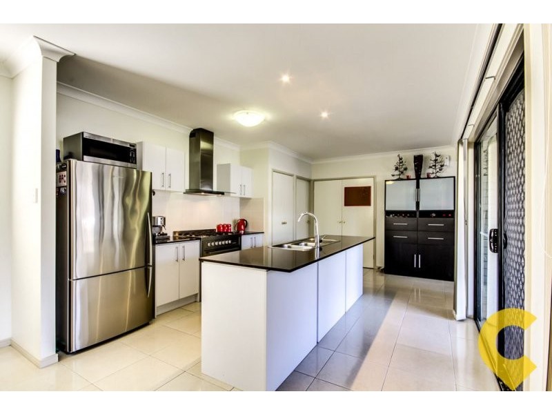 379 Benhiam Street, Calamvale QLD 4116