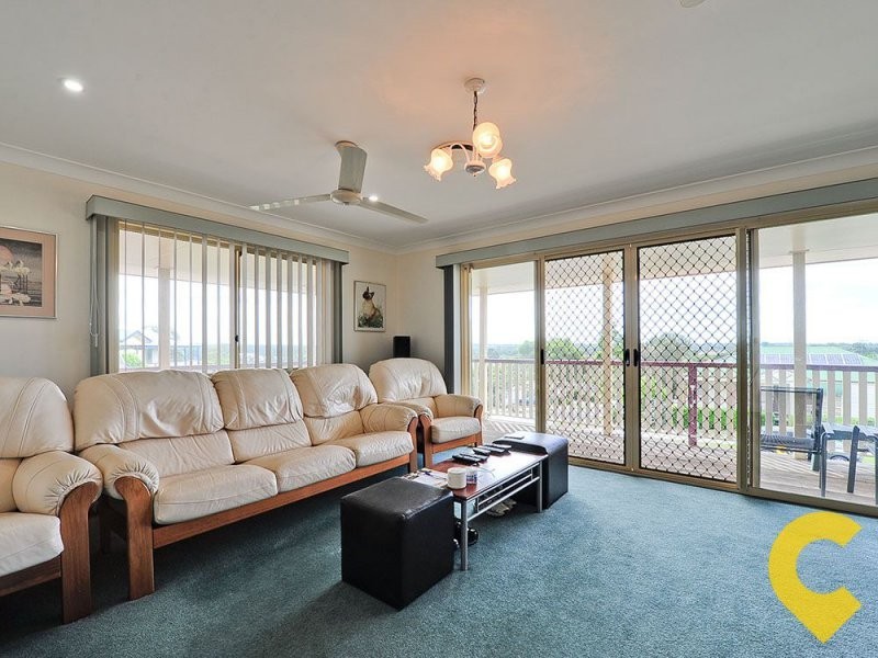 32 Paramount Drive, Warner QLD 4500