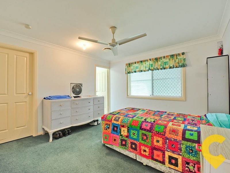 32 Paramount Drive, Warner QLD 4500