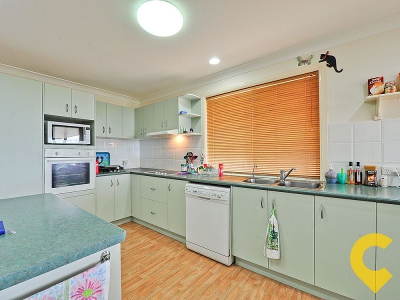 32 Paramount Drive, Warner QLD 4500