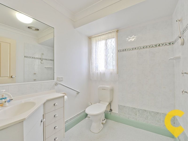 32 Paramount Drive, Warner QLD 4500