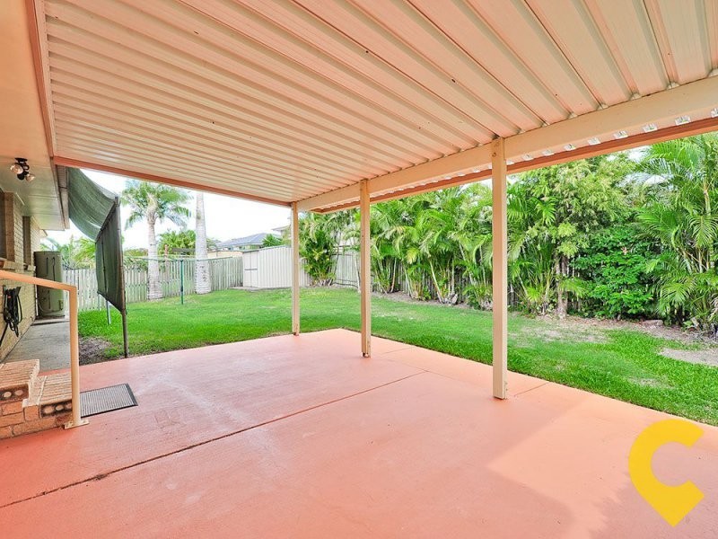 32 Paramount Drive, Warner QLD 4500