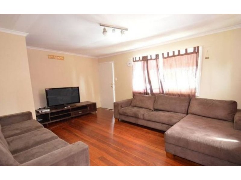 24 Mactay St, Woodridge QLD 4114