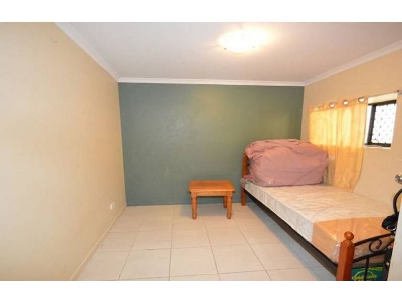 24 Mactay St, Woodridge QLD 4114