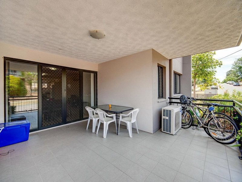 1/33 Hows Road, Nundah QLD 4012