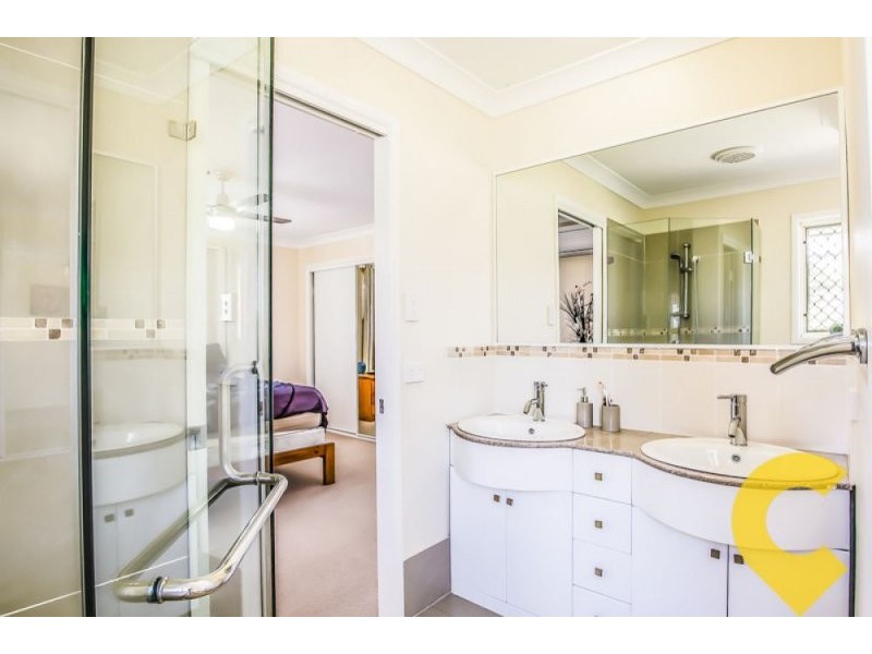 3 Janet Close, Fernvale QLD 4306