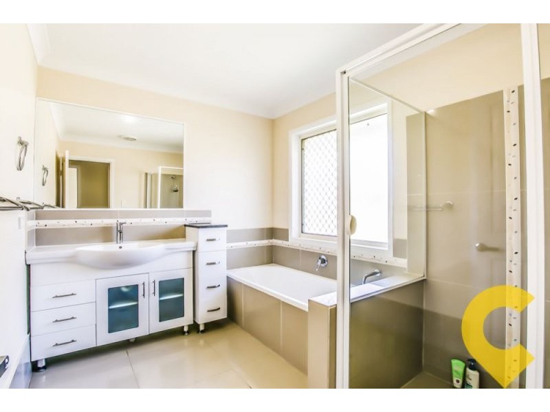 3 Janet Close, Fernvale QLD 4306