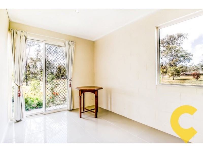 3 Janet Close, Fernvale QLD 4306