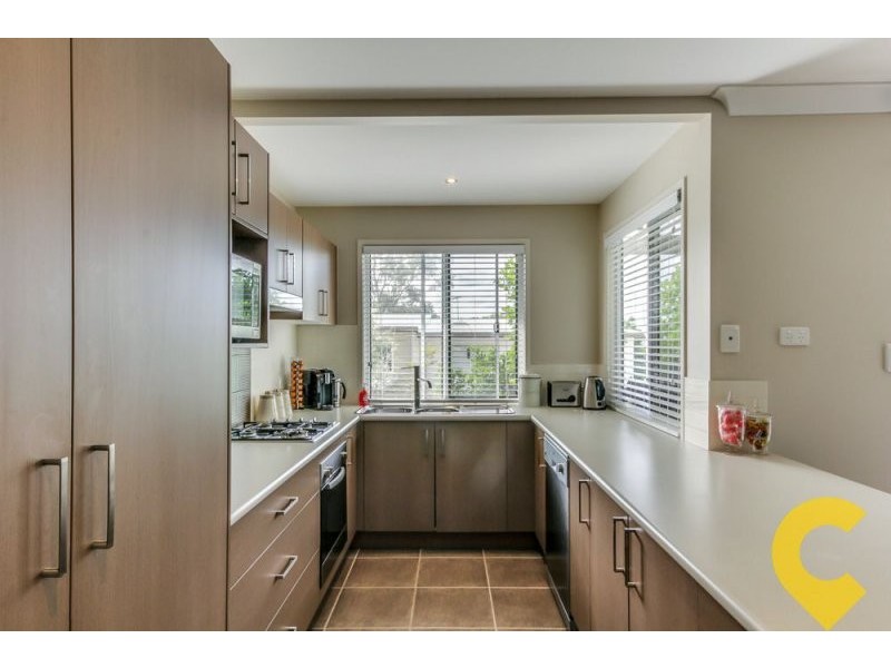 4/26-28 Laughlin Street, Kingston QLD 4114