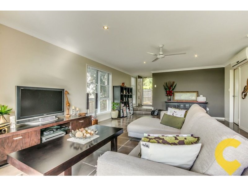 4/26-28 Laughlin Street, Kingston QLD 4114