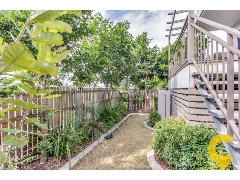 4/26-28 Laughlin Street, Kingston QLD 4114