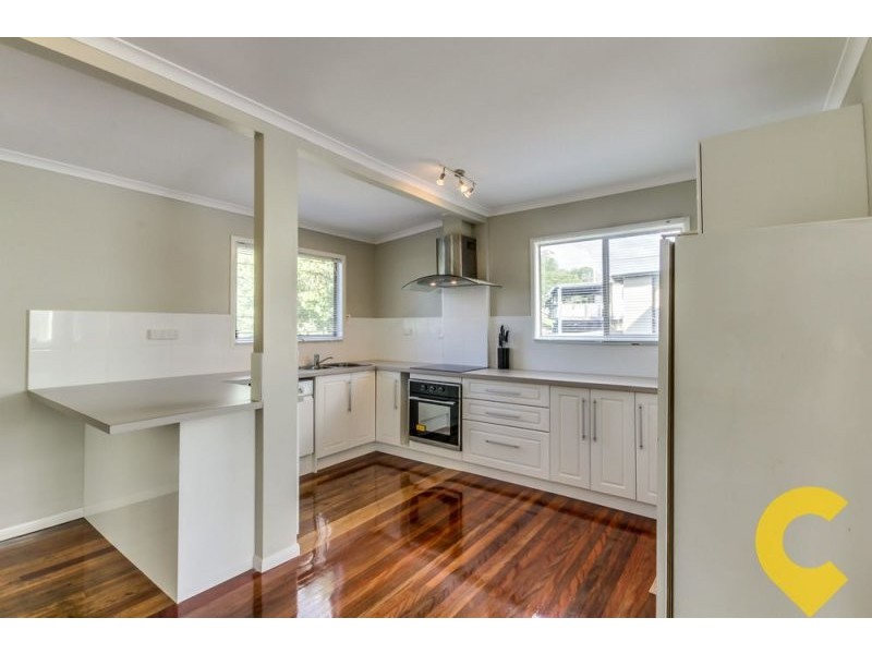 33 Rowanda St, Slacks Creek QLD 4127