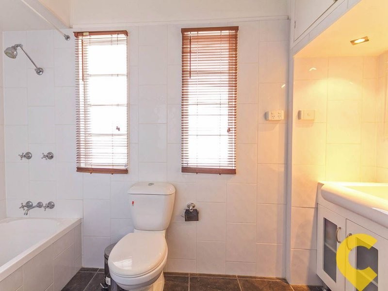 211 Newman Road, Geebung QLD 4034