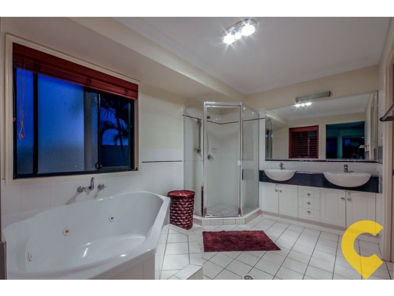 11 Kakadu Crescent, Underwood QLD 4119