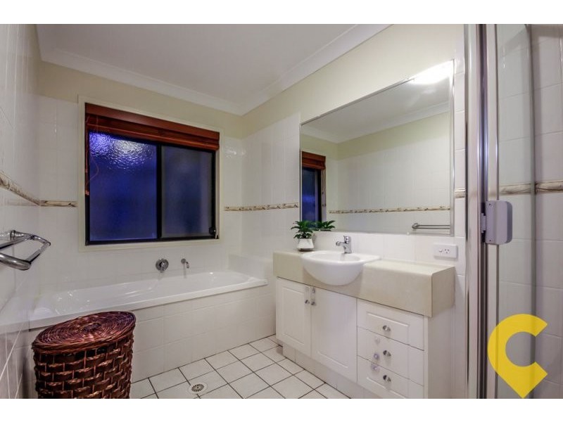 11 Kakadu Crescent, Underwood QLD 4119