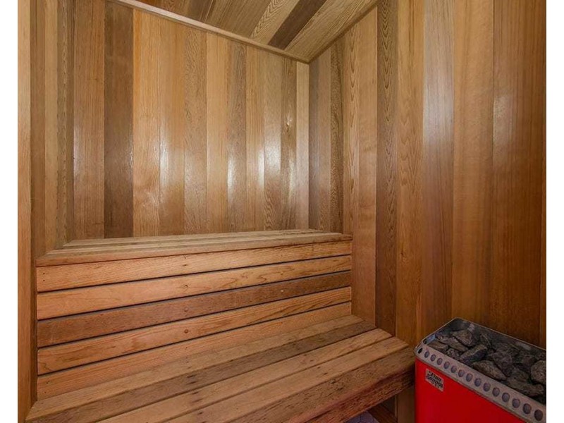 64 Karloff Drive, Stafford Heights QLD 4053