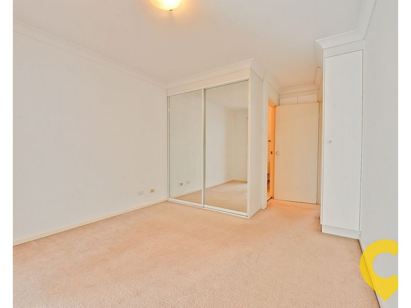 7/36 York Street, Indooroopilly QLD 4068