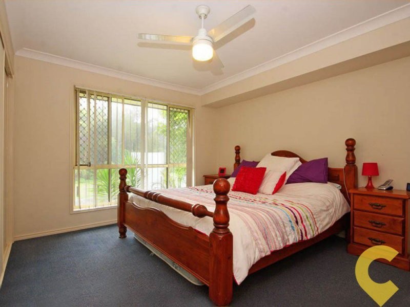 15 Wyperfield Court, North Lakes QLD 4509