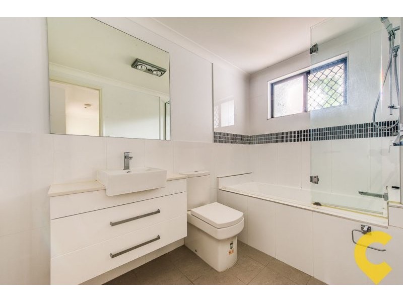 1/27 Manson Parade, Yeronga QLD 4104