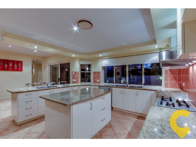 25b Parnassus Street, Robertson QLD 4109