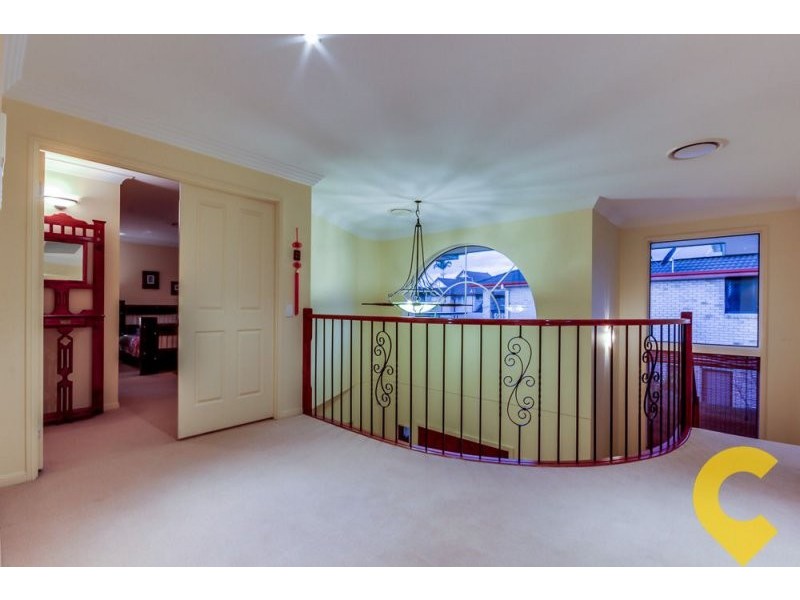 25b Parnassus Street, Robertson QLD 4109