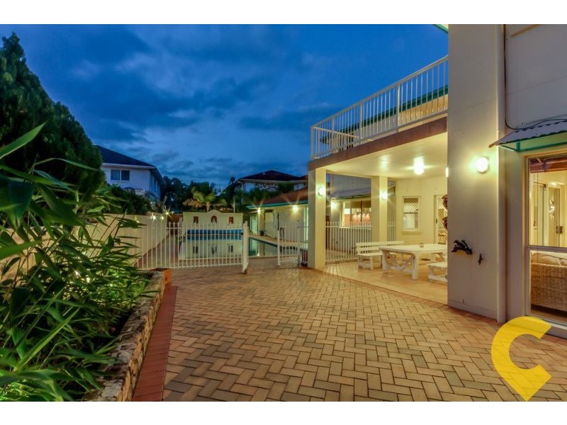25b Parnassus Street, Robertson QLD 4109
