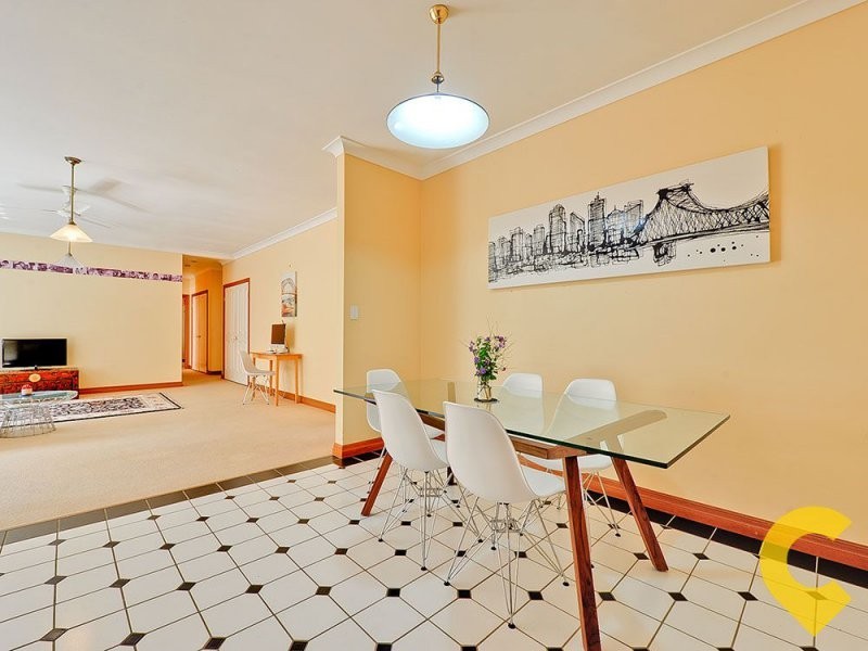 9 Fig Tree Court, Albany Creek QLD 4035