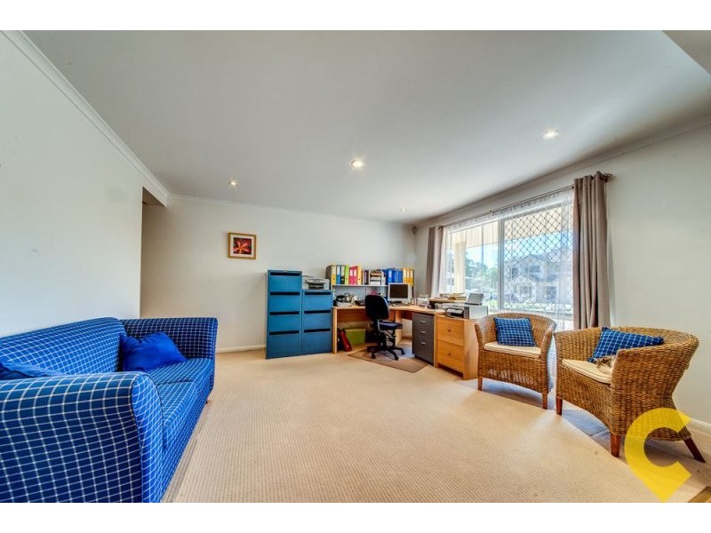 5 Belmore Crescent, Forest Lake QLD 4078