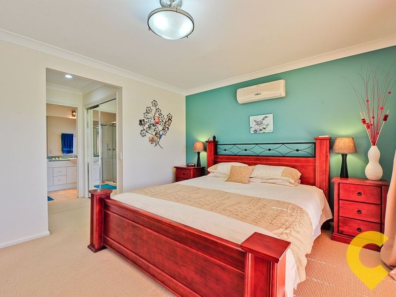 52 Oakwood Road, Warner QLD 4500