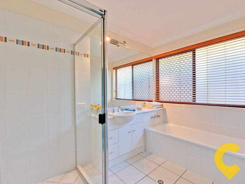 52 Oakwood Road, Warner QLD 4500