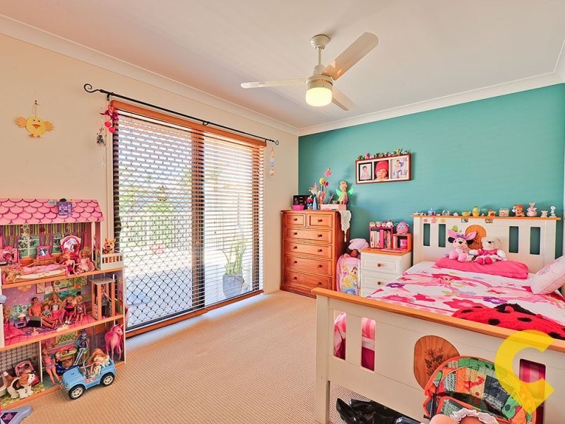 52 Oakwood Road, Warner QLD 4500