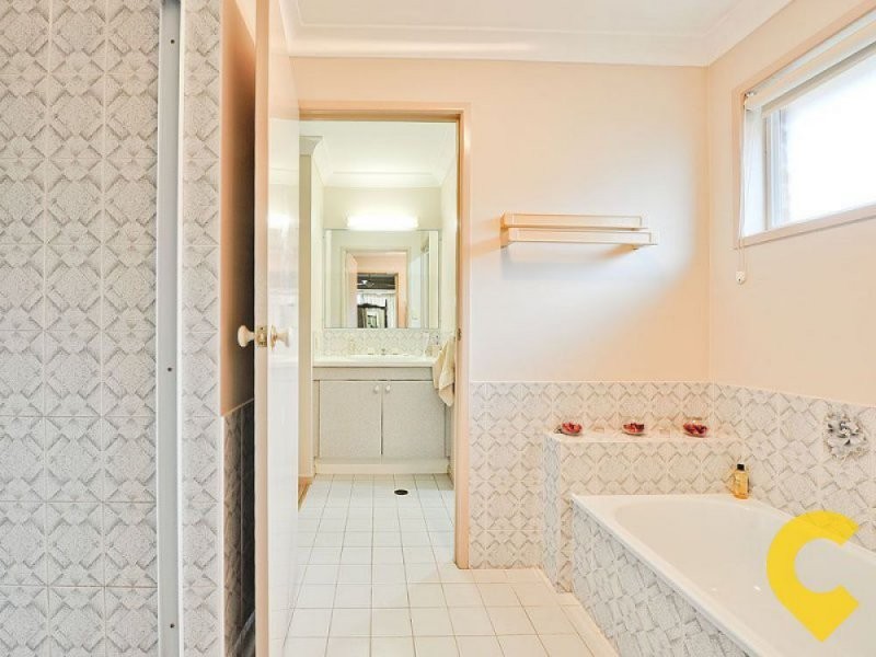 11 Baroona Road, Bray Park QLD 4500