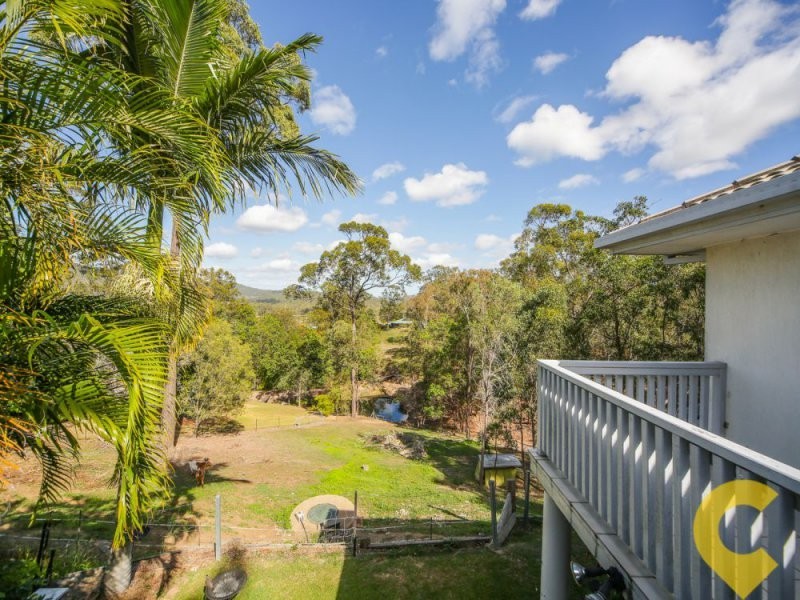 24 Taperoo Court, Yatala QLD 4207