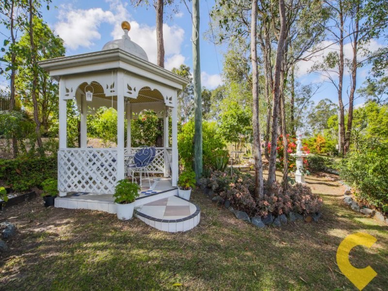 24 Taperoo Court, Yatala QLD 4207