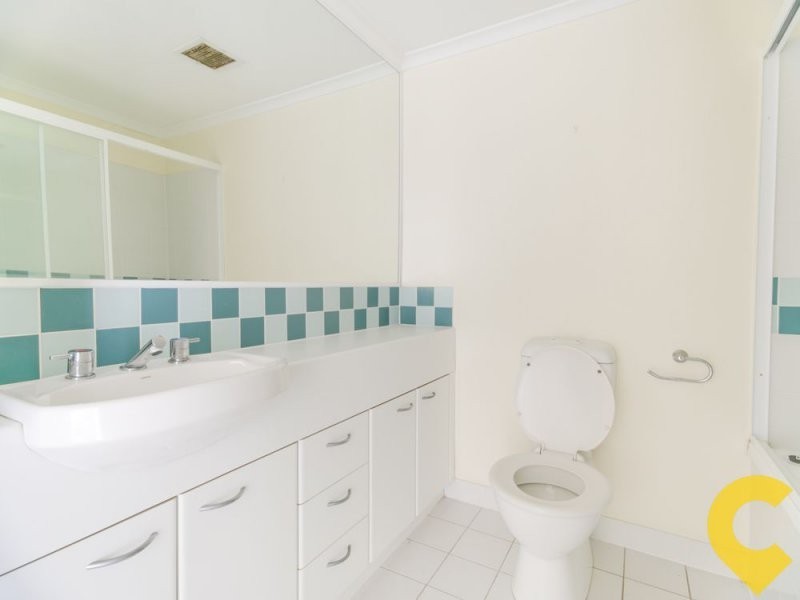 4/52 Bishop Street, St Lucia QLD 4067