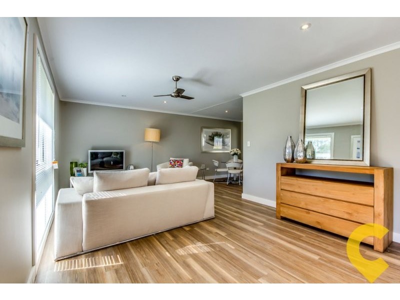3 Village Drive, Daisy Hill QLD 4127