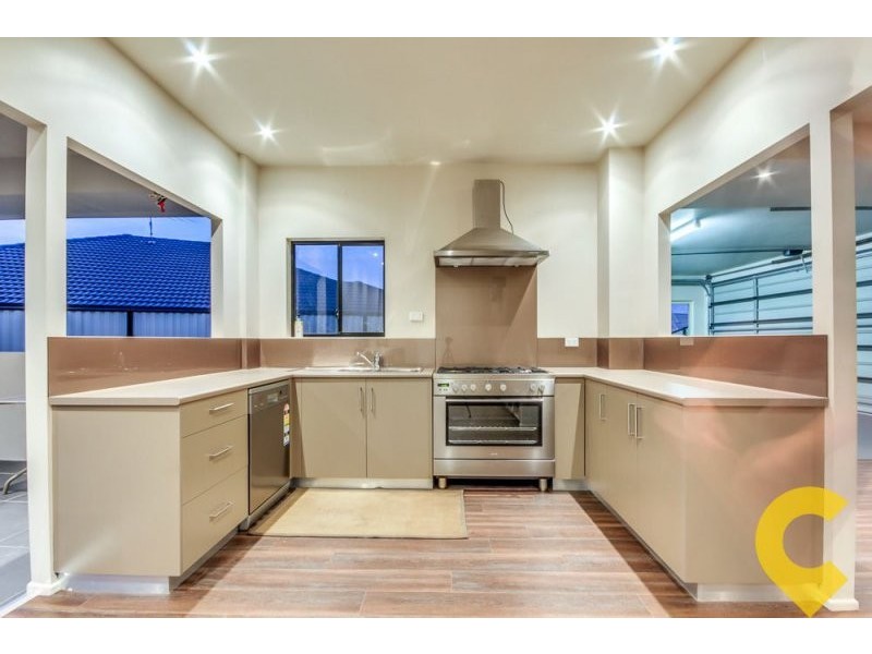 2 Bella Vista Blvd, Underwood QLD 4119