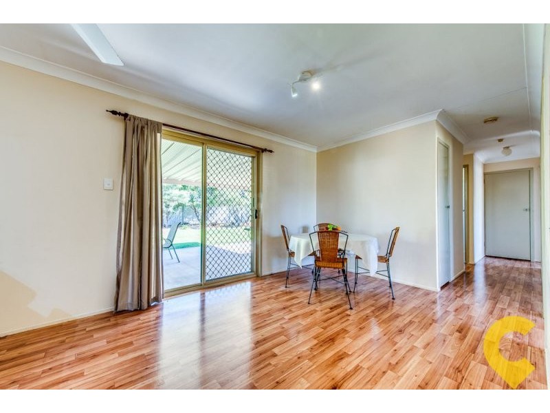 63 Peverell Street, Hillcrest QLD 4118