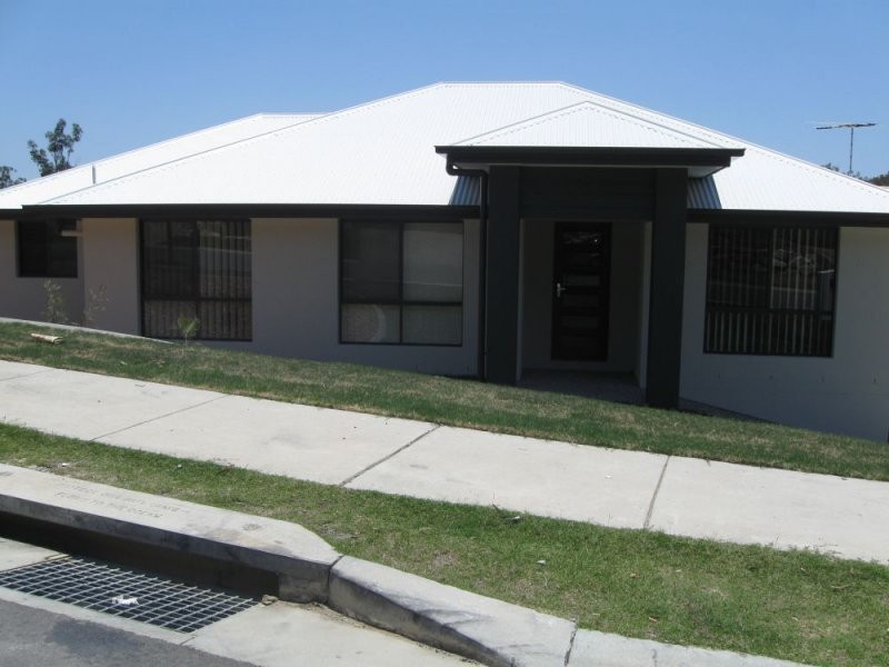 35 Mossman Parade, Waterford QLD 4133