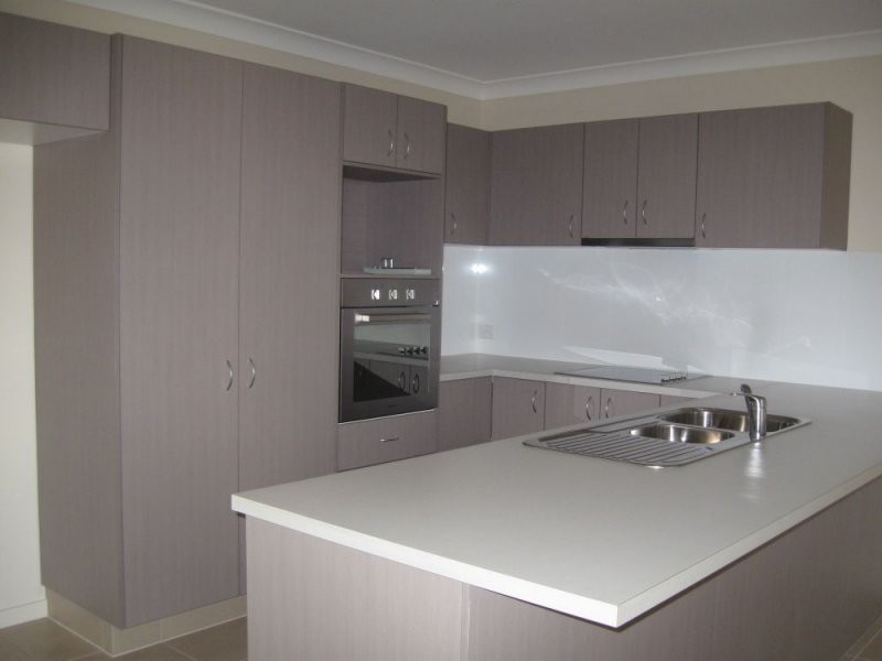 35 Mossman Parade, Waterford QLD 4133