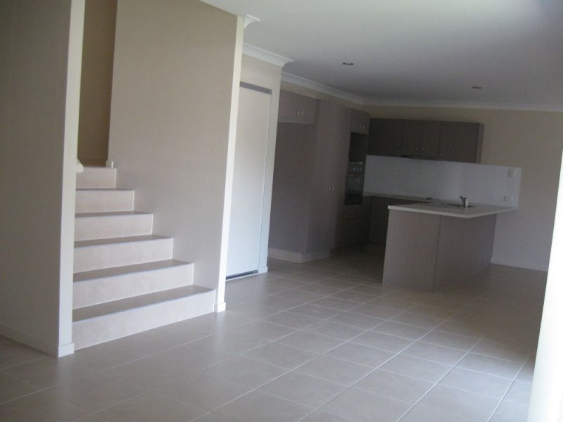 35 Mossman Parade, Waterford QLD 4133