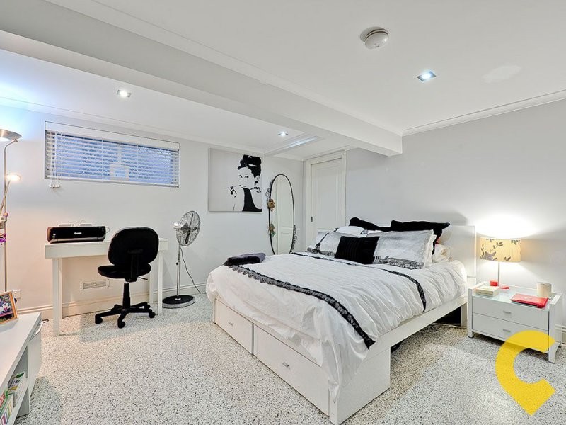 53 Cricket Street, Petrie Terrace QLD 4000